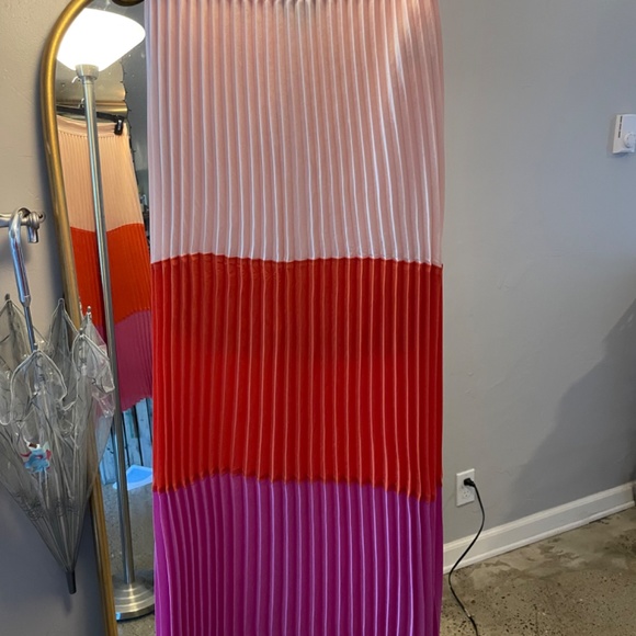 Express Colorblock Pleated Maxi Skirt XXS - Picture 3 of 4